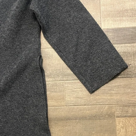 Zara Women’s Dark Gray Top - Picture 12 of 14